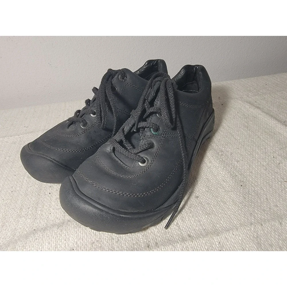 Keen Austin Shoes Men's US 9 Black Leather Oxford Hiking Hybrid Low Top Sneaker